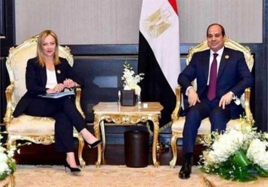 sisi sisi